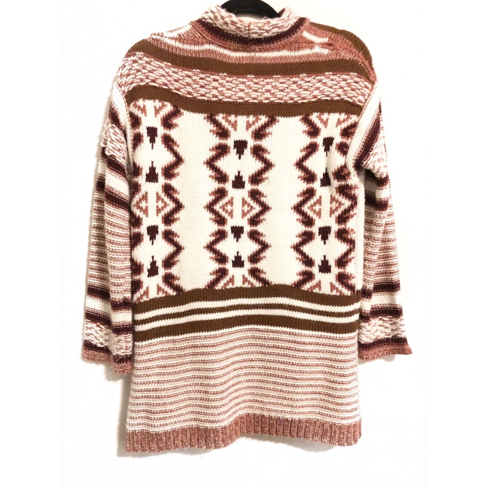 Cozy Aztec Knit - Picture 2 of 2
